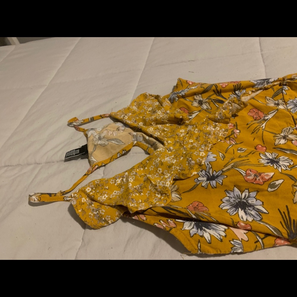Yellow dress